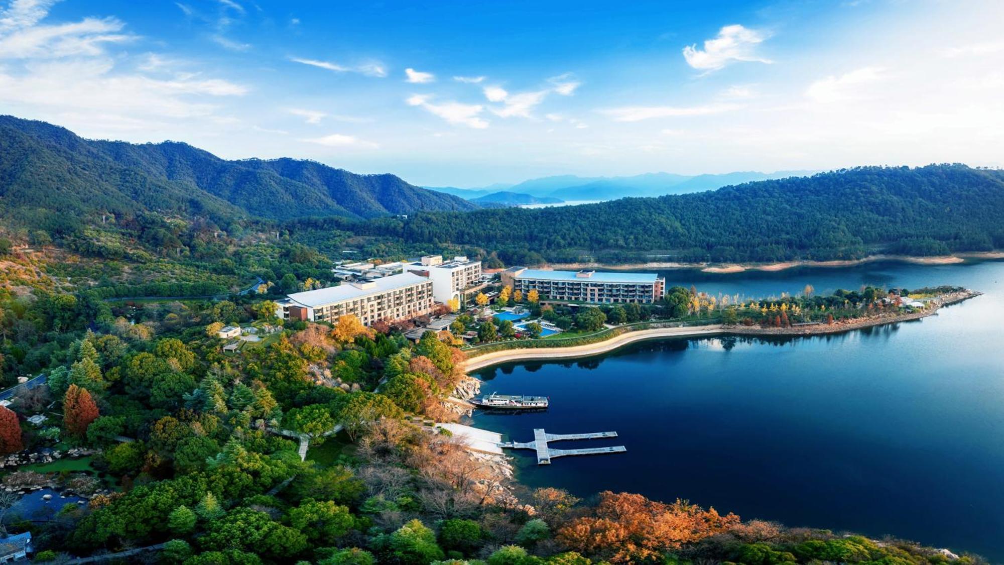 Intercontinental One Thousand Island Lake Resort By Ihg Chun'an Exterior photo